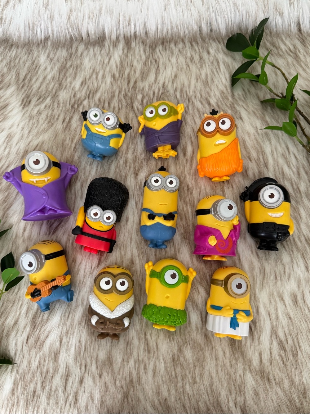 Minions Collectible Toy Figures 2015 McDonald’s Happy Meal Set-of-12